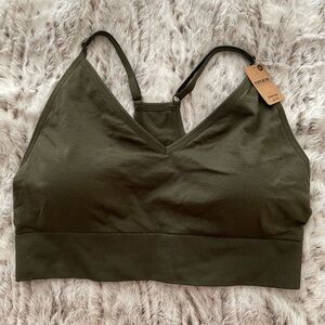 Victoria’s Secret Sports Bra Olive Green Gorgeous & Super COMFY VS Bra NEW